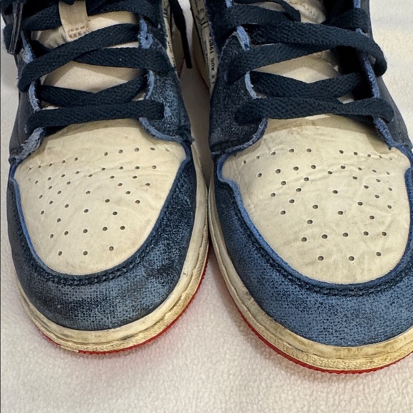 Nike Air Jordan 1 Mid SE Take Flight big kids size 5 - Picture 7 of 13